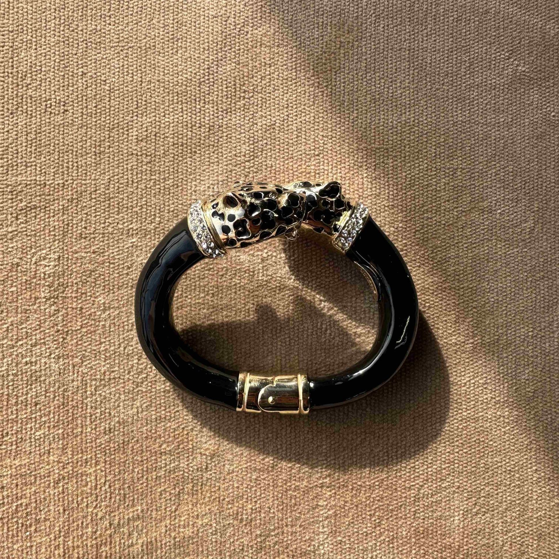 Jaguar Bracelet Black Col.